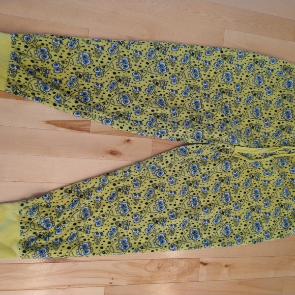 XXL yellow Spongebob fleece pj bottoms - Picture 5 of 6